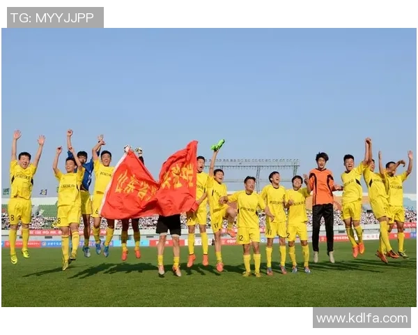 广东昊昕足球:奋勇争先展现青春活力与团队精神的足球之路 广东昊昕足球:奋勇争先展现青春活力与团队精神的足球之路
